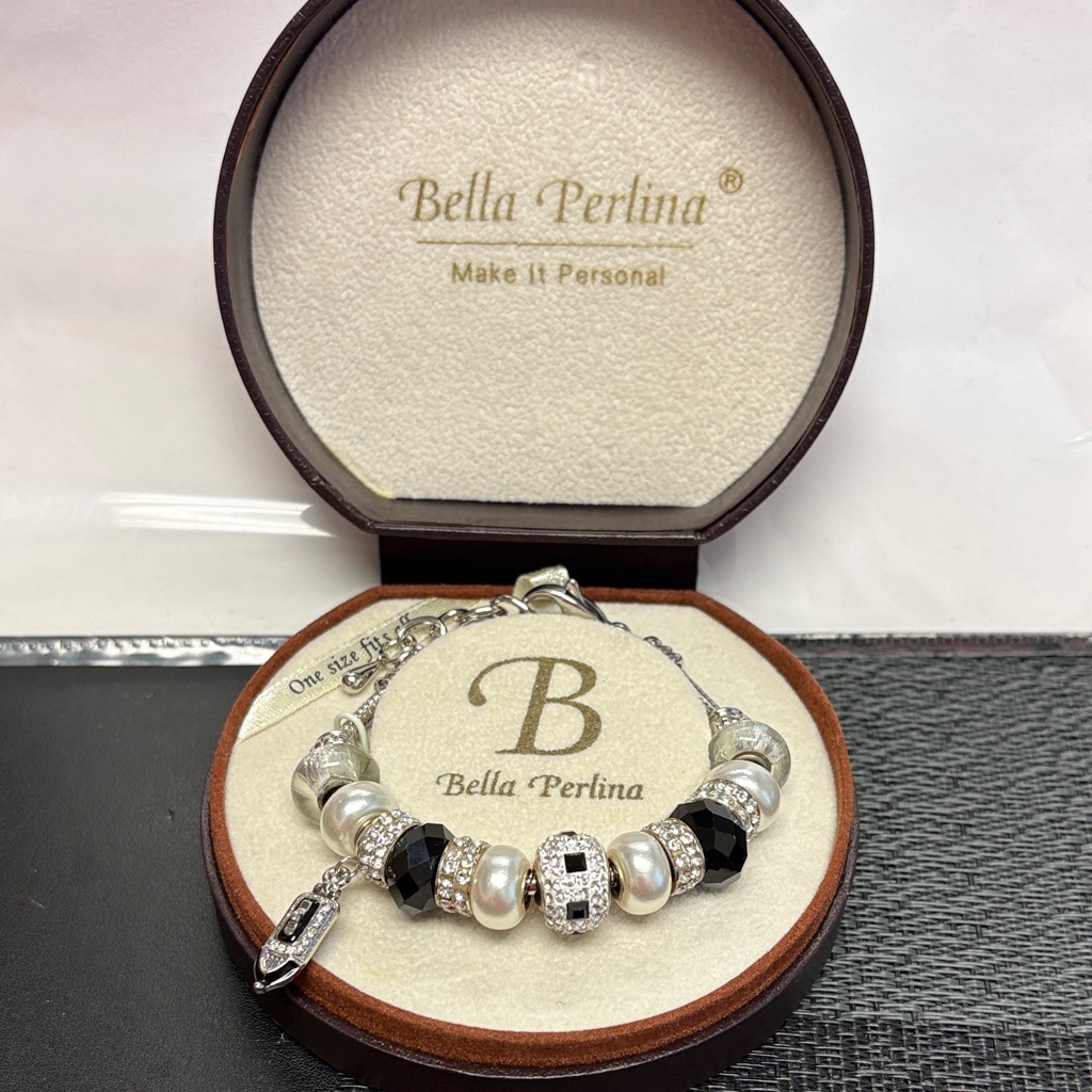 Bella Perlina Black And Silver Beaded Bracelet 30$